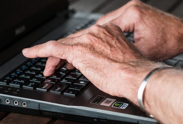 Corsi informatica per anziani